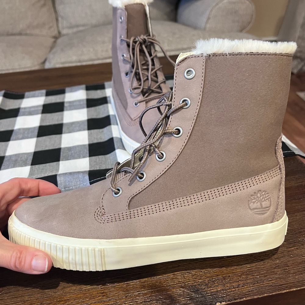 Womens Timberland Skyla Bay Sneaker Boot “Taupe Nubuck”